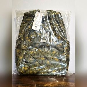 Lug Hatchback 3 SE Camp Green NIP NWT